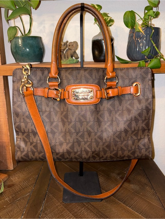 Michael Kors Handbags - Michael Kors Hamilton Large Brown MK Signature Tote Satchel Crossbody Bag